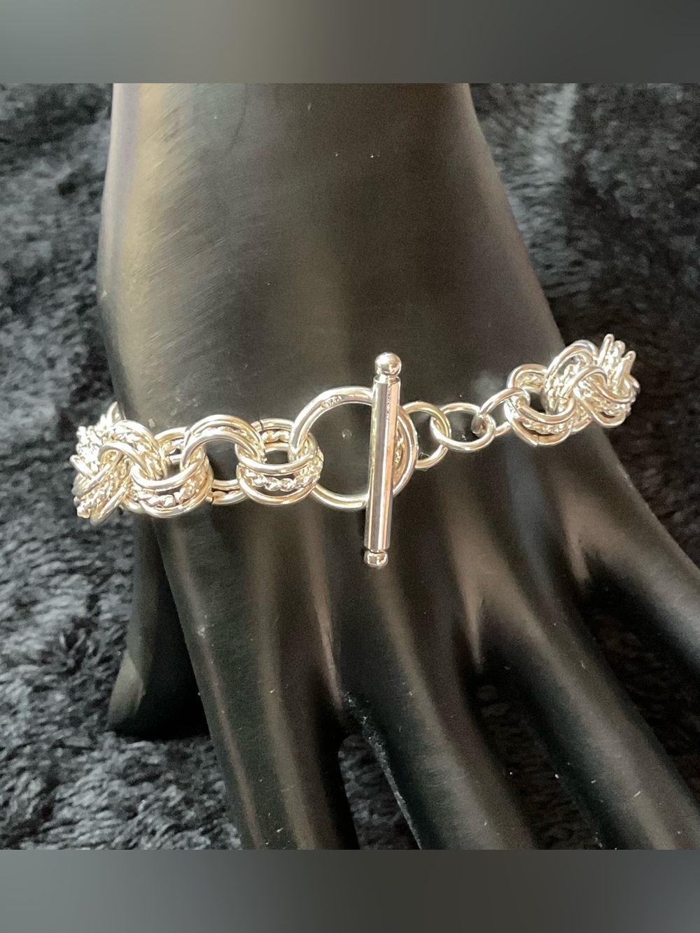 Elegant Sterling Silver Toggle Chain Bracelet - Women Jewelry